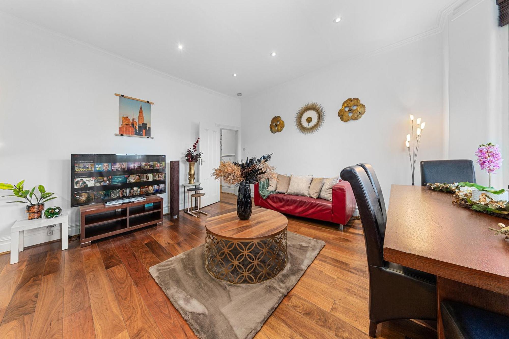 3 Bedroom Sloane Square Kings Road Chelsea Bm1 Apartamento Londres